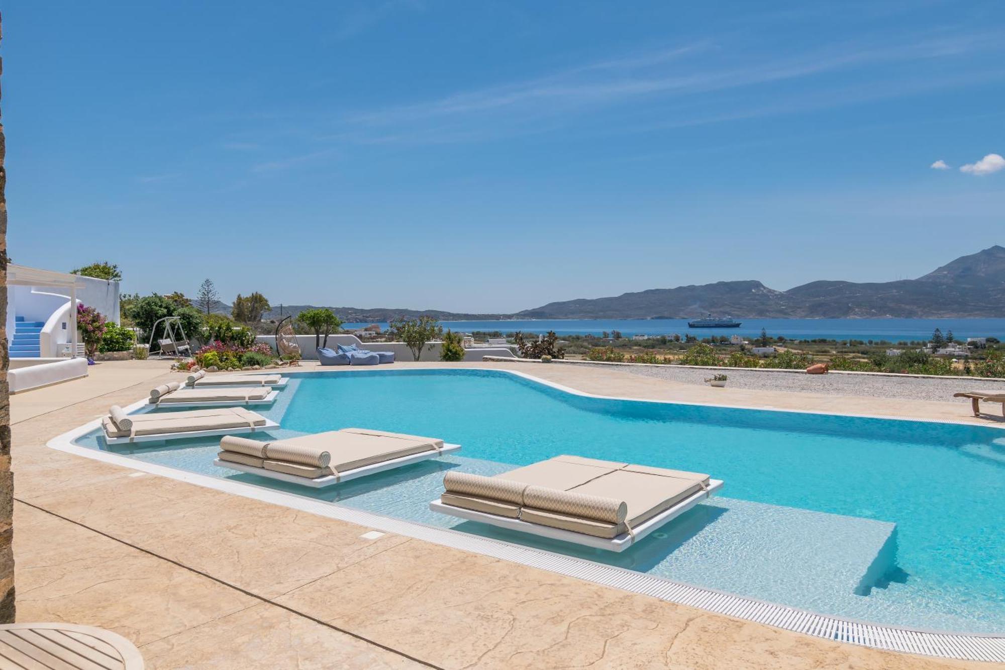 Blu Suites&Studios Adamantas  Exterior foto